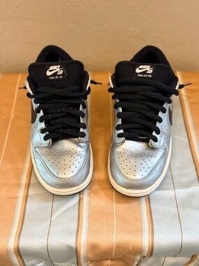Nike SB Dunk Low Pro Silver and Black Men's Sneakers
